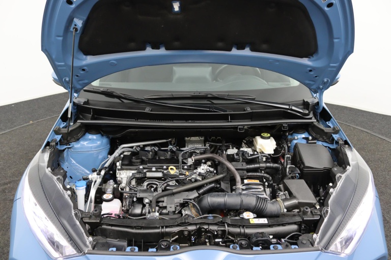 Toyota Yaris - 1.5 Hybrid Dynamic 33