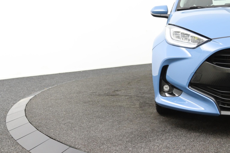 Toyota Yaris - 1.5 Hybrid Dynamic 34