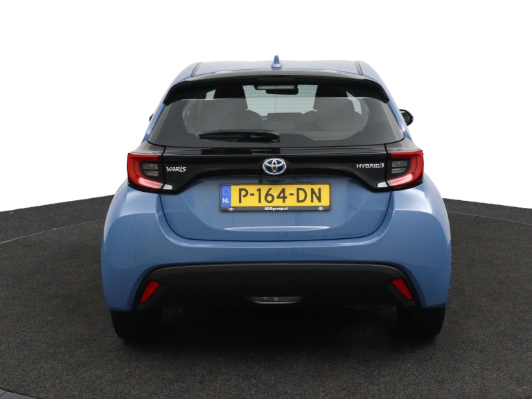 Toyota Yaris - 1.5 Hybrid Dynamic 8