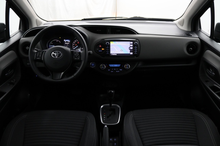 Toyota Yaris - 1.5 Hybrid Dynamic 4