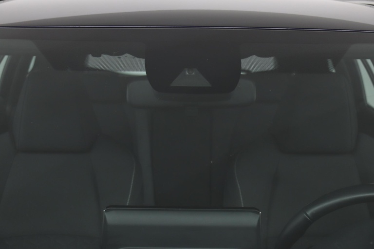 Toyota Corolla Touring Sports - 1.8 Hybrid Active 37