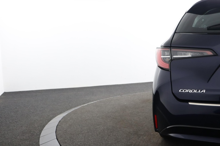 Toyota Corolla Touring Sports - 1.8 Hybrid Active 38