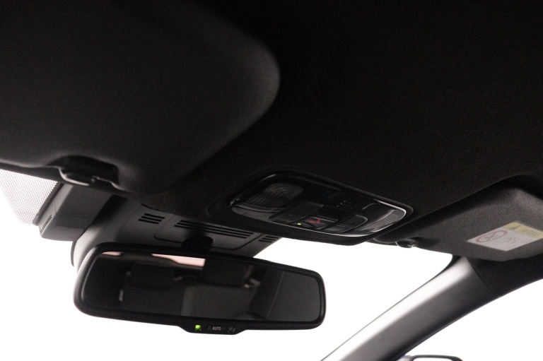 Toyota Yaris Cross - 1.5 Hybrid 115 First Edition 33