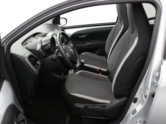 Toyota Aygo - 1.0 VVT-i x-joy cabrio