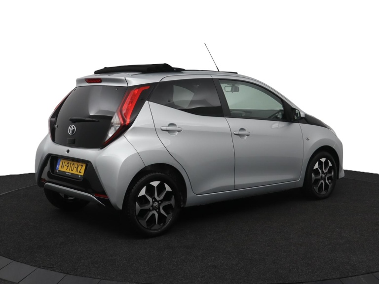 Toyota Aygo - 1.0 VVT-i x-joy cabrio 2
