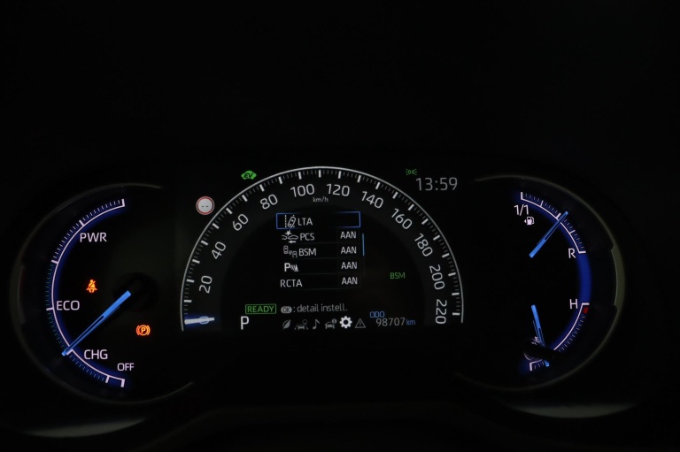 Toyota RAV4 - 2.5 Hybrid Bi-Tone 57