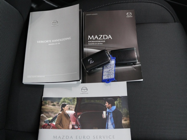 Mazda CX-30 - 2.0 e-SkyActiv-G M Hybrid Prime-line