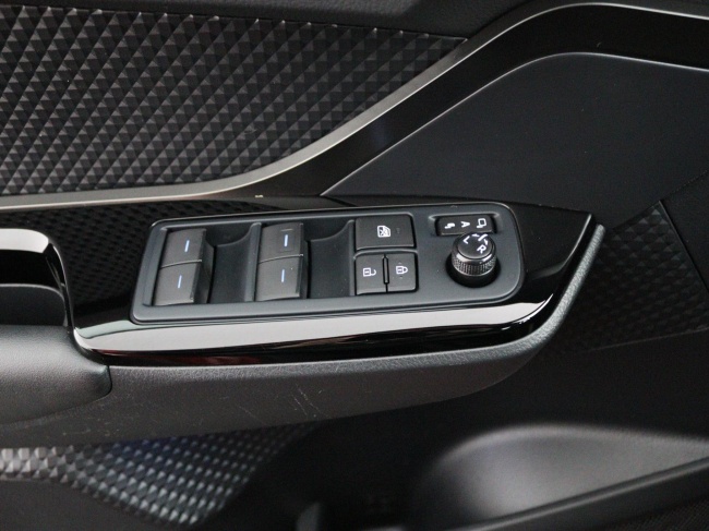 Toyota C-HR - 2.0 Hybrid Style