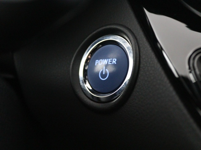 Toyota C-HR - 2.0 Hybrid Style