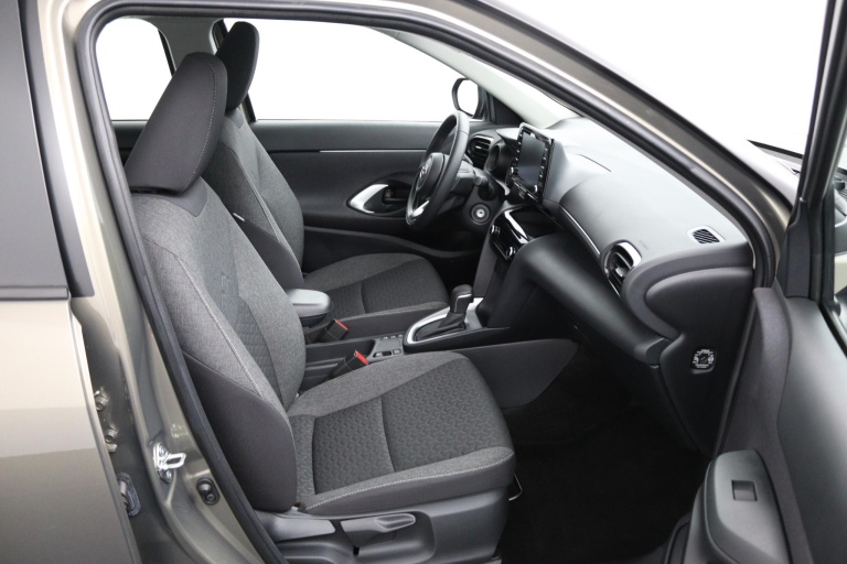 Toyota Yaris Cross - 1.5 Hybrid 22