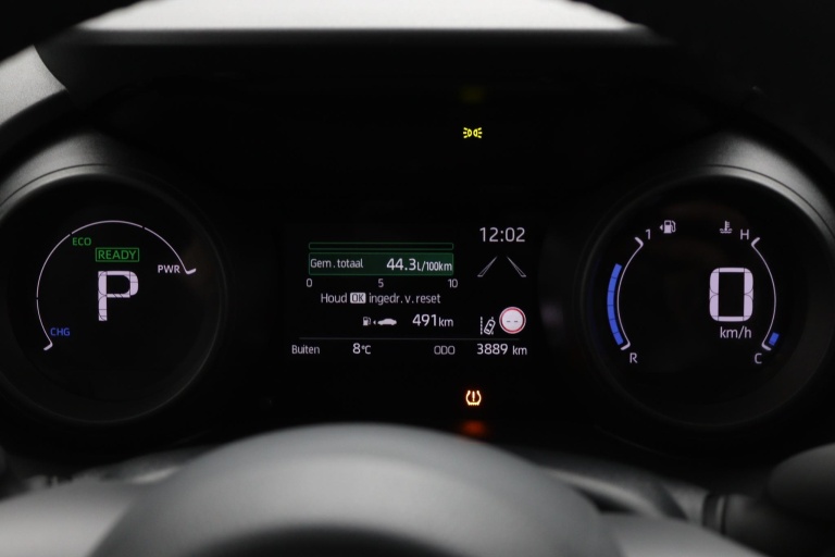 Toyota Yaris Cross - 1.5 Hybrid 6