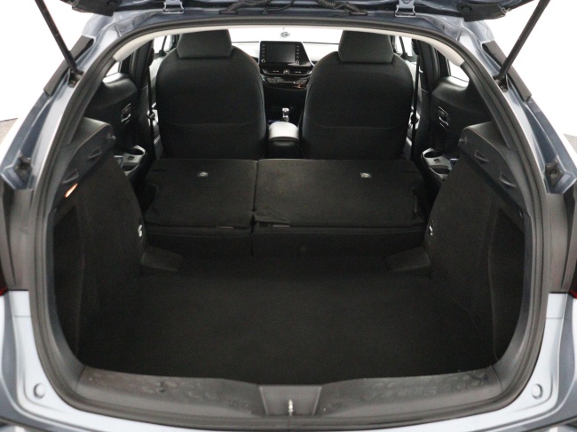 Toyota C-HR - 1.8 Hybrid Dynamic