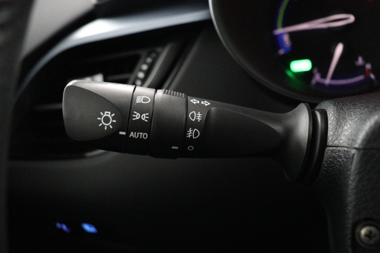 Toyota C-HR - 1.8 Hybrid Dynamic 30