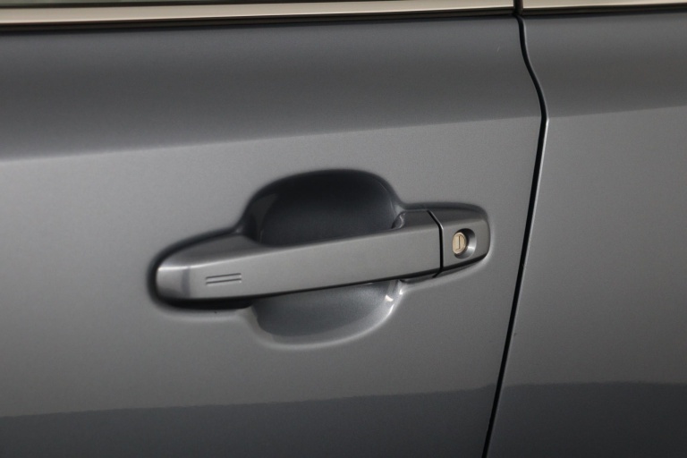 Toyota C-HR - 1.8 Hybrid Dynamic 34