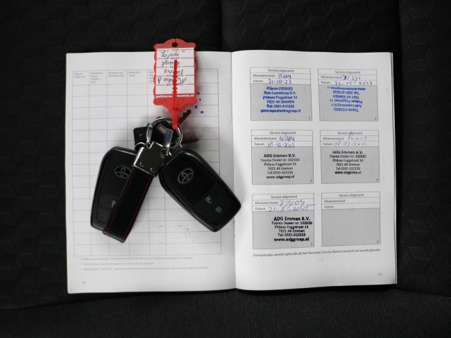 Toyota Yaris - 1.5 Hybrid TeamNL