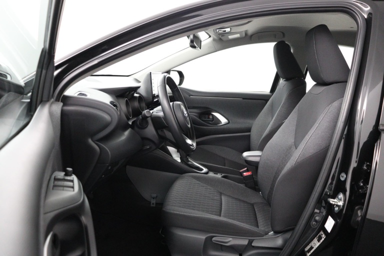 Toyota Yaris - 1.5 Hybrid TeamNL 17