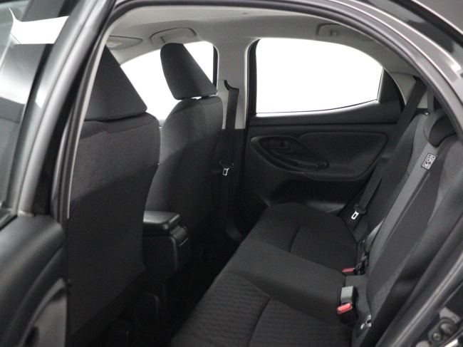 Toyota Yaris - 1.5 Hybrid TeamNL