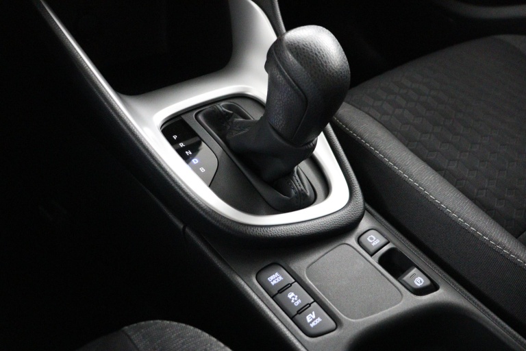 Toyota Yaris - 1.5 Hybrid TeamNL 26