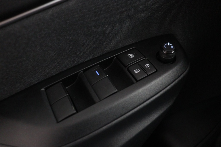 Toyota Yaris - 1.5 Hybrid TeamNL 27