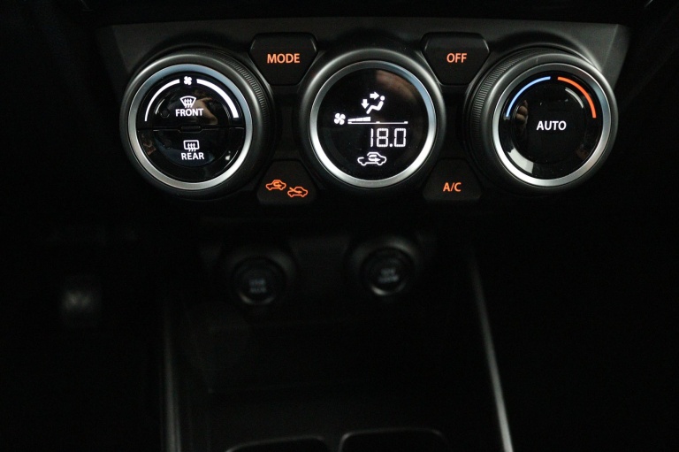 Suzuki Swift - 1.2 Stijl Smart Hybrid 17