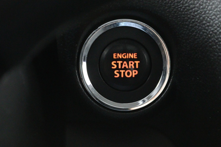 Suzuki Swift - 1.2 Stijl Smart Hybrid 20