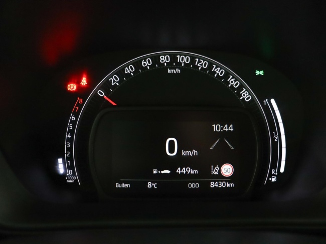 Toyota Aygo X - 1.0 VVT-i MT Play