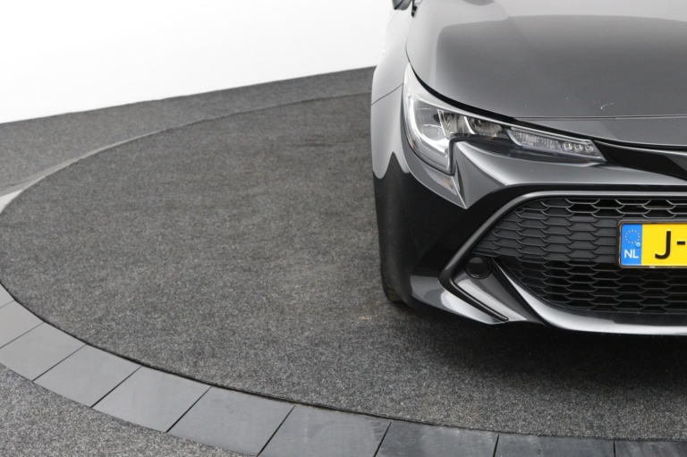 Toyota Corolla Touring Sports - 1.8 Hybrid 35