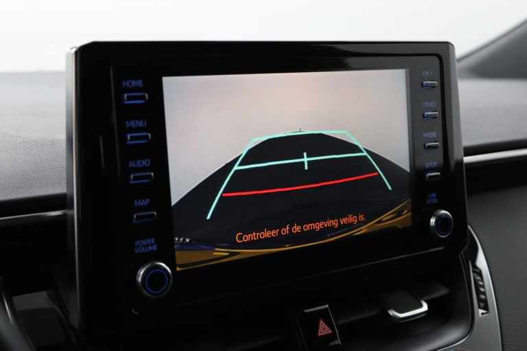 Toyota Corolla Touring Sports - 1.8 Hybrid 9