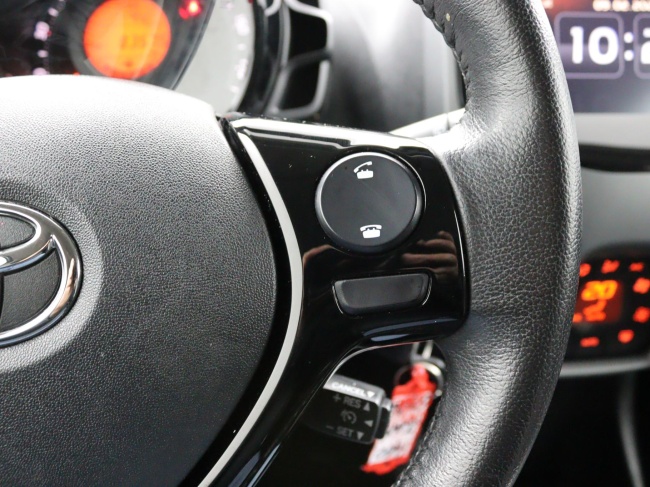 Toyota Aygo - 1.0 VVT-i x-joy