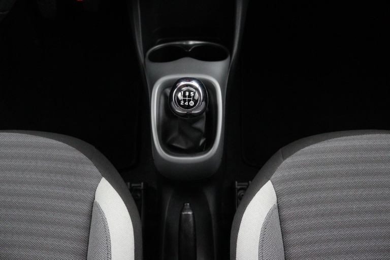 Toyota Aygo - 1.0 VVT-i x-joy 24