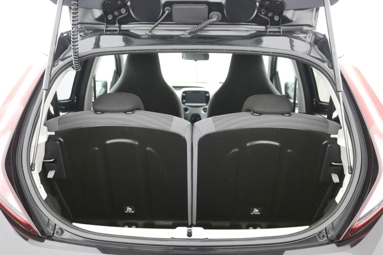 Toyota Aygo - 1.0 VVT-i x-joy 27