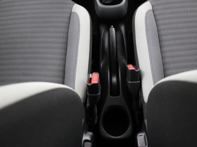 Toyota Aygo - 1.0 VVT-i x-joy