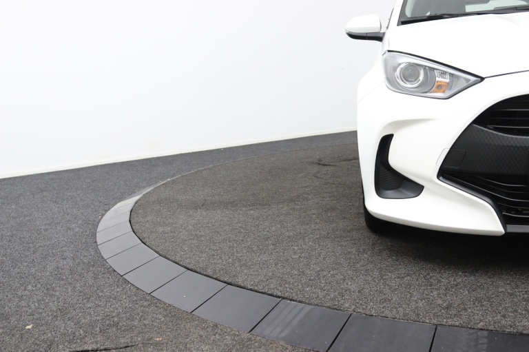 Toyota Yaris - 1.5 Hybrid Active 34