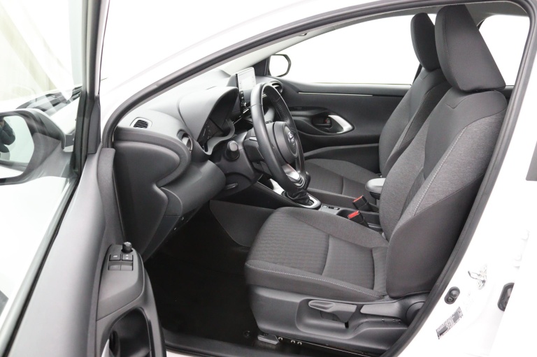 Toyota Yaris - 1.5 Hybrid Active 9
