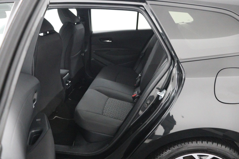 Toyota Corolla Touring Sports - 1.8 Hybrid Dynamic Business 18