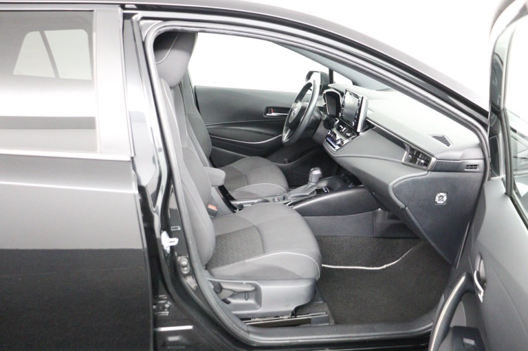 Toyota Corolla Touring Sports - 1.8 Hybrid Dynamic Business 22