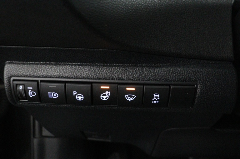 Toyota Corolla Touring Sports - 1.8 Hybrid Dynamic Business 29