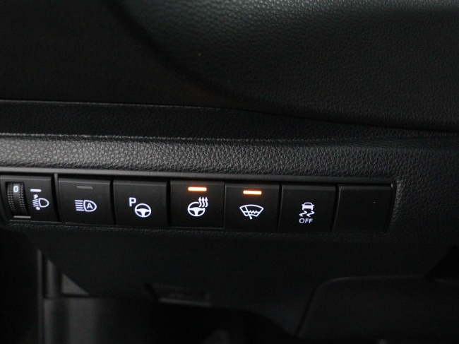 Toyota Corolla Touring Sports - 1.8 Hybrid Dynamic Business