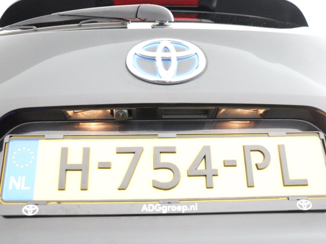 Toyota Corolla Touring Sports - 1.8 Hybrid Dynamic Business