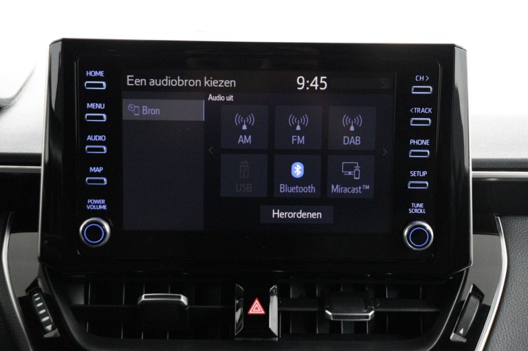 Toyota Corolla Touring Sports - 1.8 Hybrid Dynamic Business 42