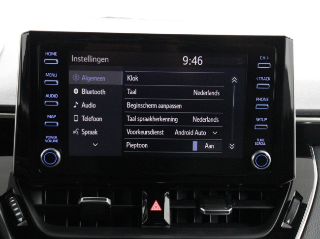 Toyota Corolla Touring Sports - 1.8 Hybrid Dynamic Business