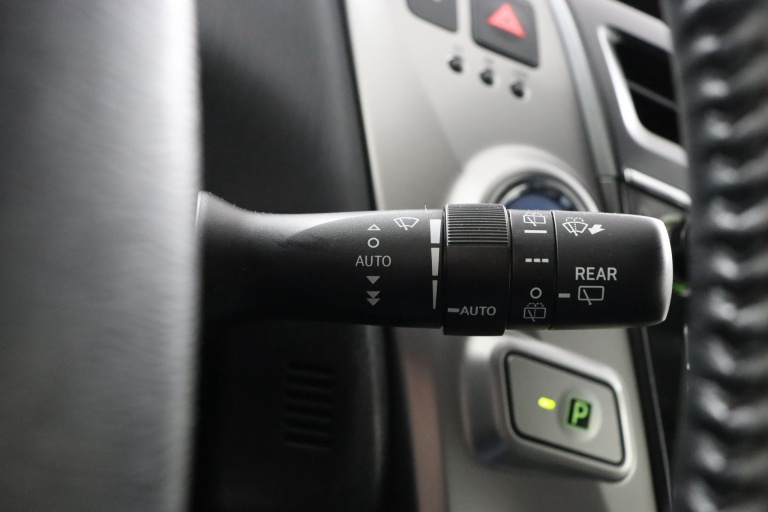 Toyota Prius + - 1.8 Dynamic 35