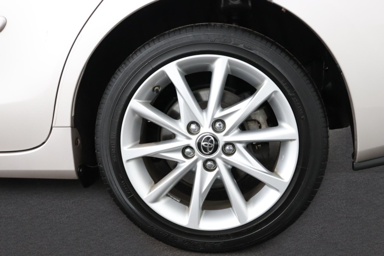 Toyota Prius + - 1.8 Dynamic 40