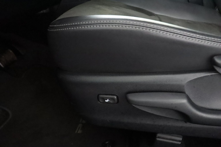 Toyota Prius + - 1.8 Dynamic 44