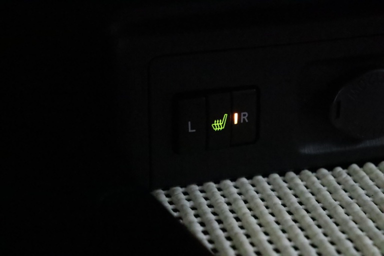 Toyota Prius + - 1.8 Dynamic 49