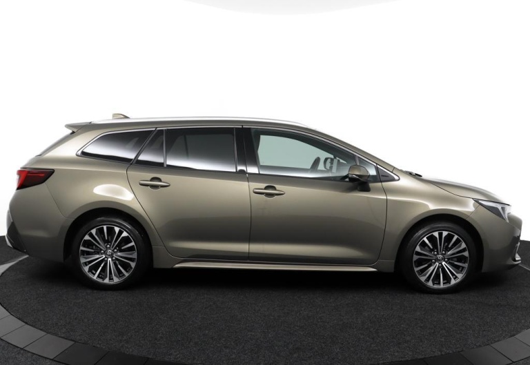 Toyota Corolla Touring Sports - Hybrid 140 Dynamic 13