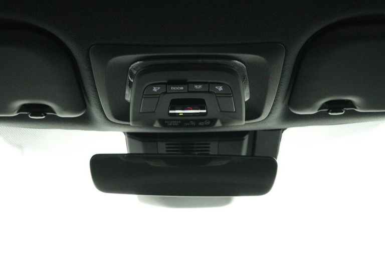 Toyota Corolla Touring Sports - Hybrid 140 Dynamic 32