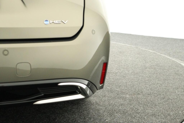 Toyota Corolla Touring Sports - Hybrid 140 Dynamic 38