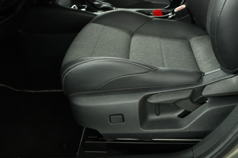 Toyota Corolla Touring Sports - Hybrid 140 Dynamic 39