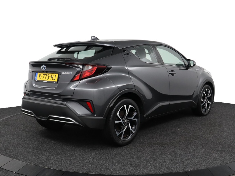 Toyota C-HR - 2.0 Hybrid Dynamic 2